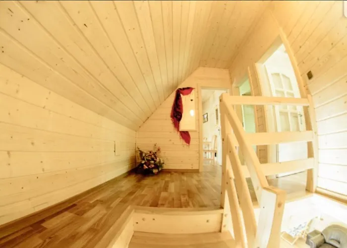 Hotel Domek Nad Strumykiem *